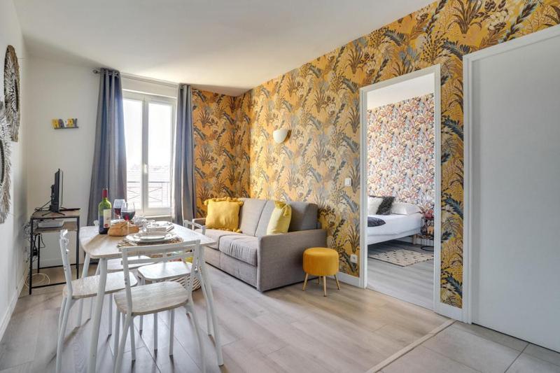 808 Chic Suite - Superb Apartment Баньоле Екстер'єр фото