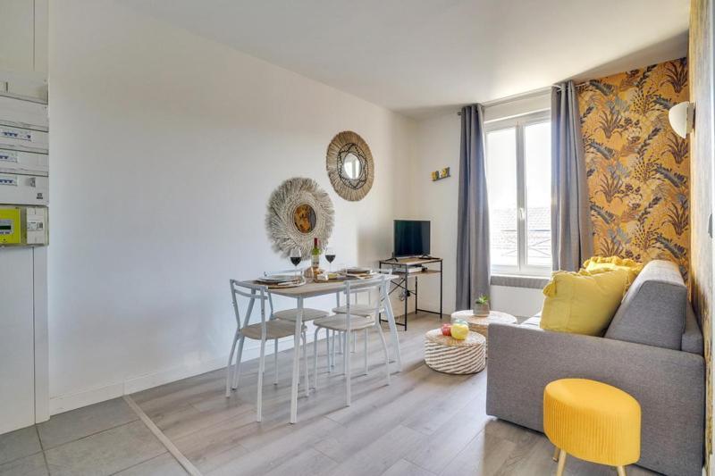808 Chic Suite - Superb Apartment Баньоле Екстер'єр фото